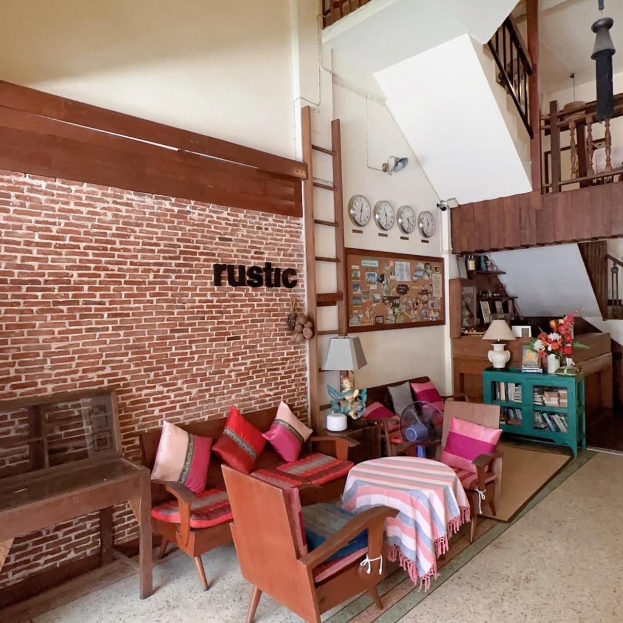 Rustic Guest House Chiang Mai Exterior photo